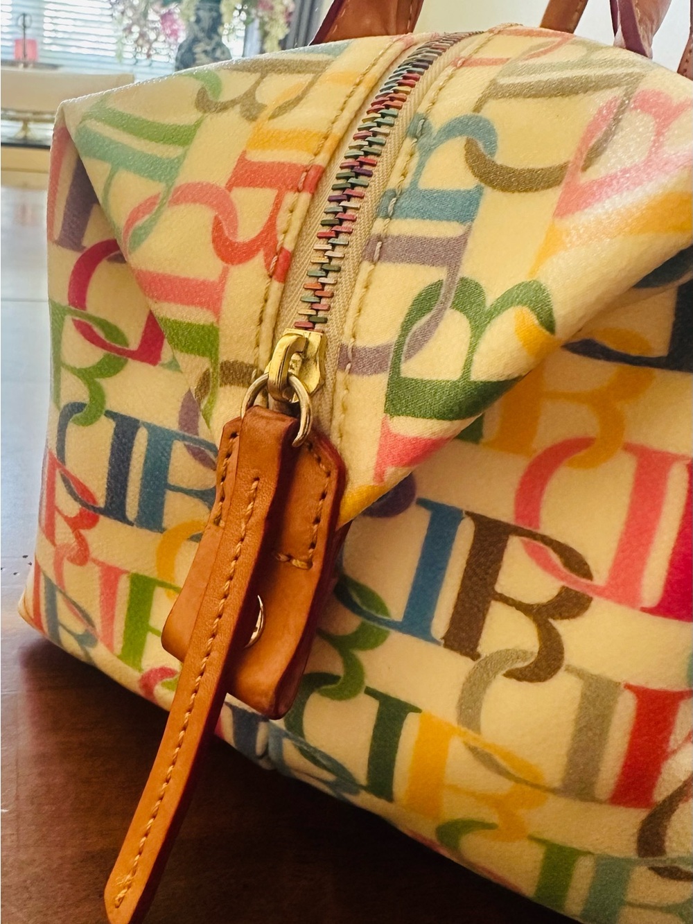 VTG Dooney & Bourke Y2K Rainbow Scribble Canvas Duffle Barrel Bag - Picture 6 of 14